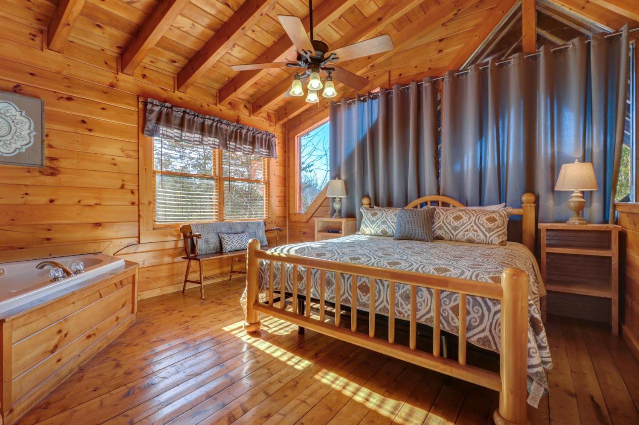 הוילה פיג'ן פורג' Peaceful Setting Cabin מראה חיצוני תמונה