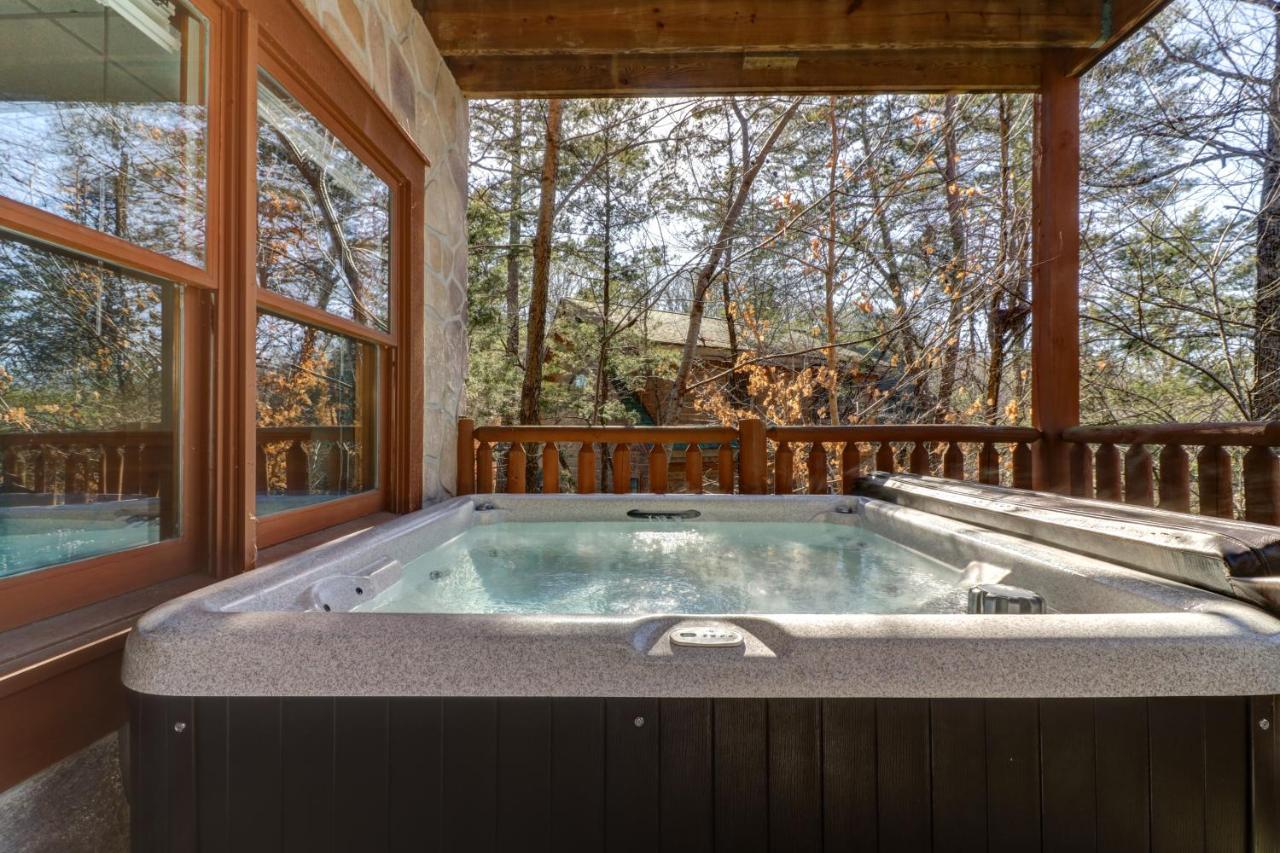 הוילה פיג'ן פורג' Peaceful Setting Cabin מראה חיצוני תמונה