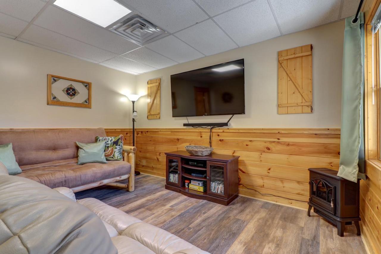 הוילה פיג'ן פורג' Peaceful Setting Cabin מראה חיצוני תמונה