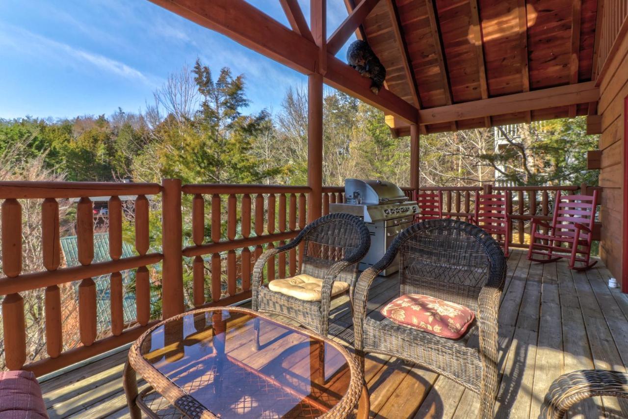הוילה פיג'ן פורג' Peaceful Setting Cabin מראה חיצוני תמונה