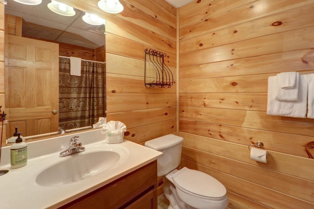 הוילה פיג'ן פורג' Peaceful Setting Cabin מראה חיצוני תמונה